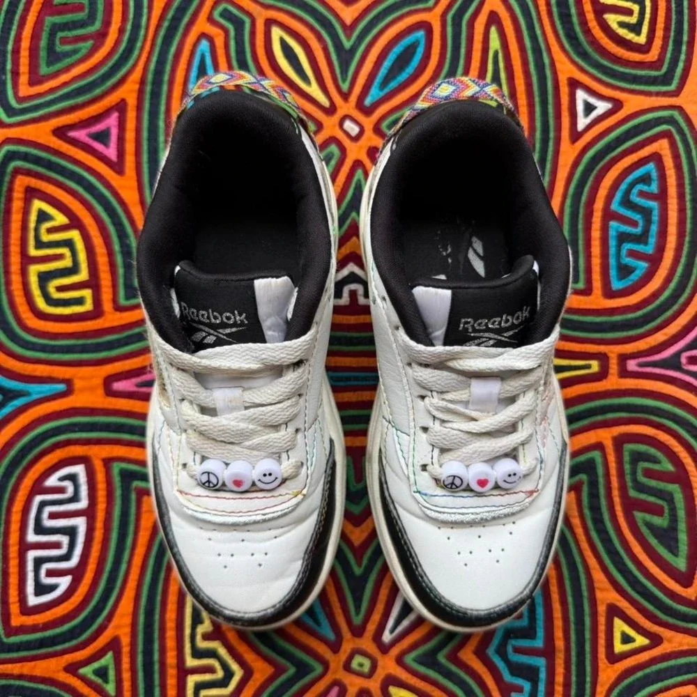 Reebok Club C Kids Size‎ 11 Sneakers Extra Emoji Fun Colorful Rainbow